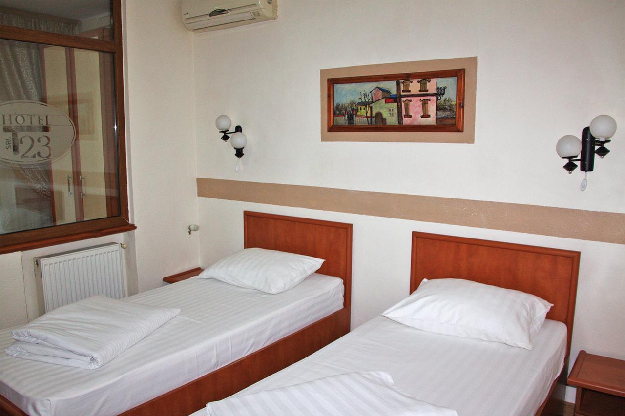 Hotel T23 Yaş Dış mekan fotoğraf